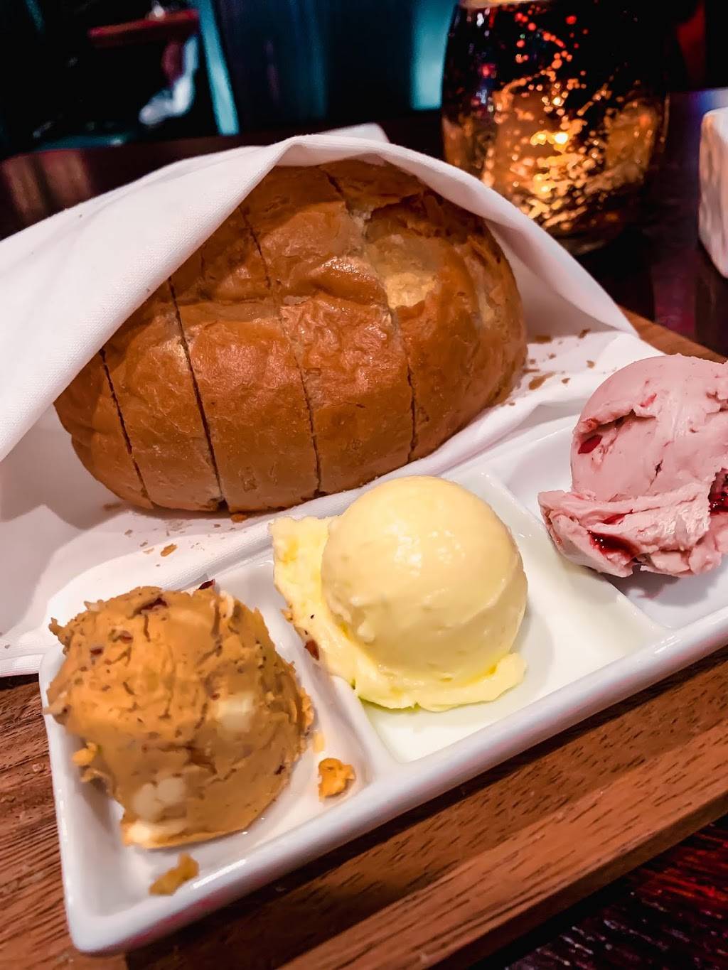 Ophelias Restaurant & Inn | restaurant | 201 N Main St, Independence, MO 64050, USA | 8164614525 OR +1 816-461-4525