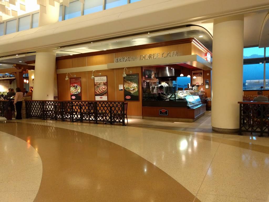 Brioche Dorée | restaurant | 1701 Airport Blvd, San Jose, CA 95110, USA | 4084412657 OR +1 408-441-2657