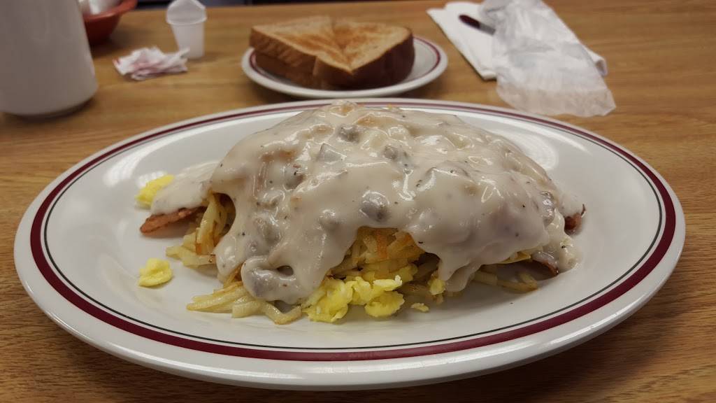 Huddle House | restaurant | 206 E Pine Ave, McBee, SC 29101, USA | 8433355376 OR +1 843-335-5376