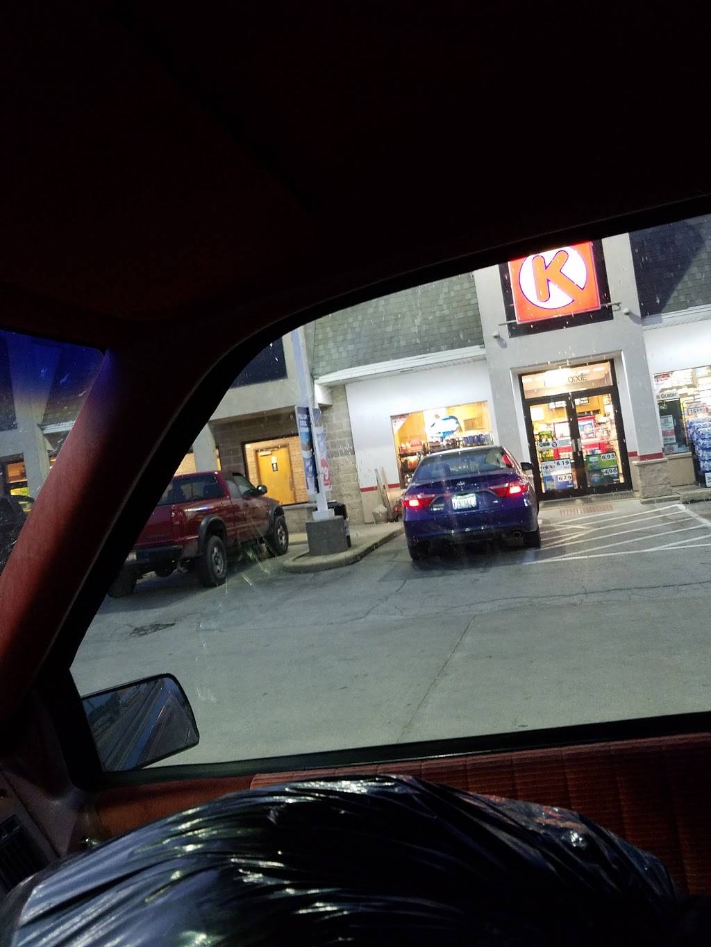 Subway Restaurants | restaurant | 809 N Dixie Hwy, Momence, IL 60954, USA | 8154722900 OR +1 815-472-2900