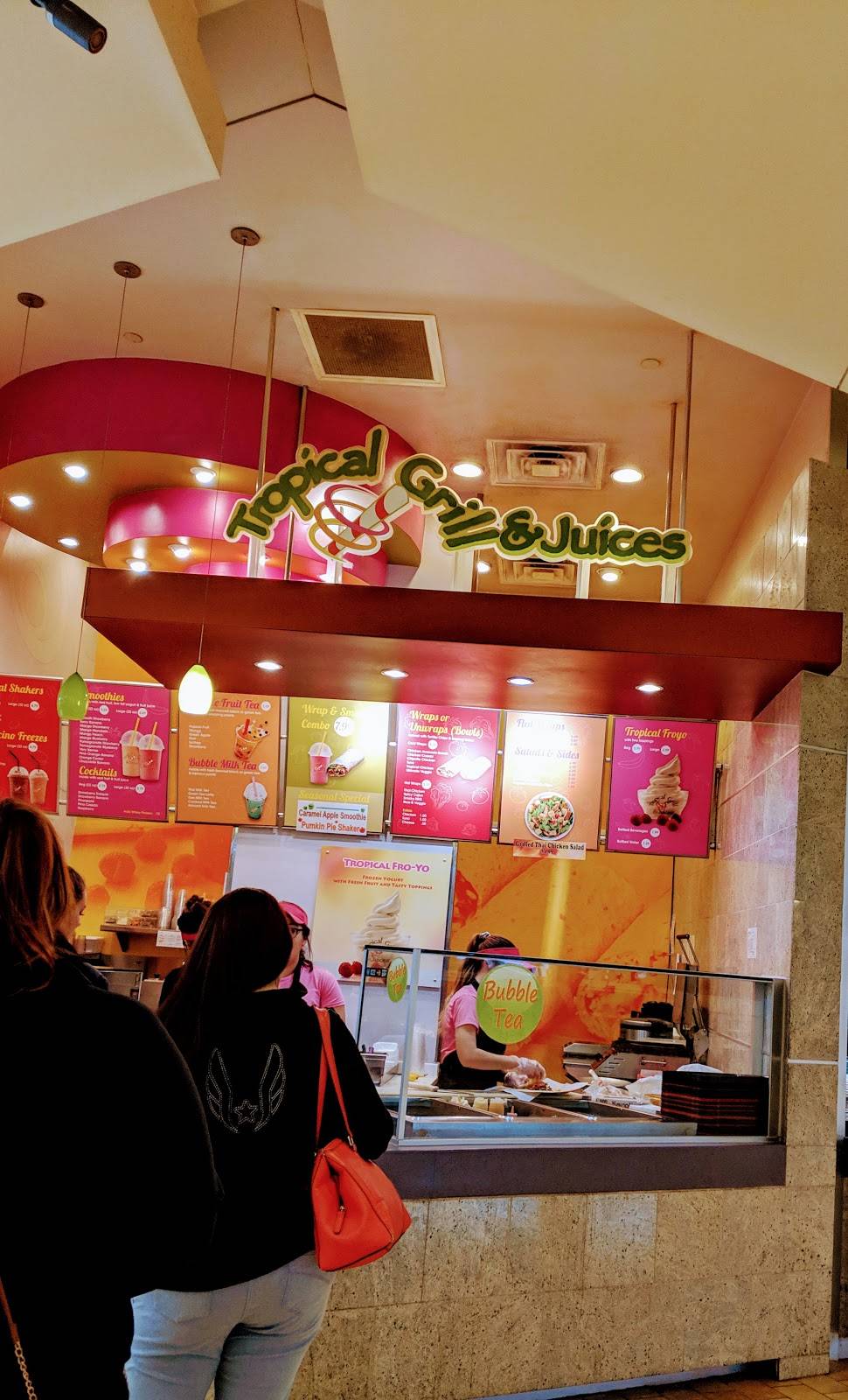 Tropical Grill & Juices | restaurant | 5001 Monroe St, Toledo, OH 43623, USA | 4194757217 OR +1 419-475-7217