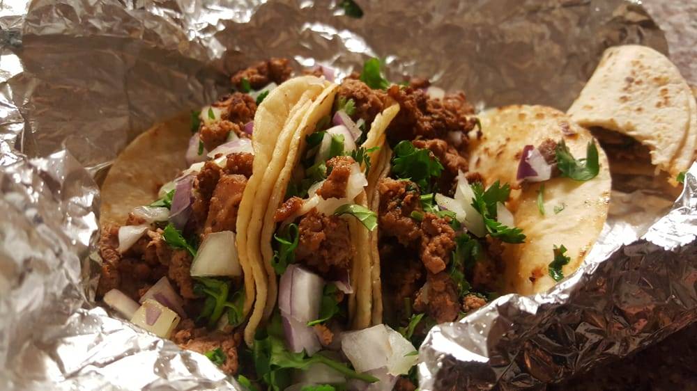 El Paraiso Salvadoreno #2 | restaurant | 974 Kendall Dr, San Bernardino, CA 92407, USA | 9098866575 OR +1 909-886-6575