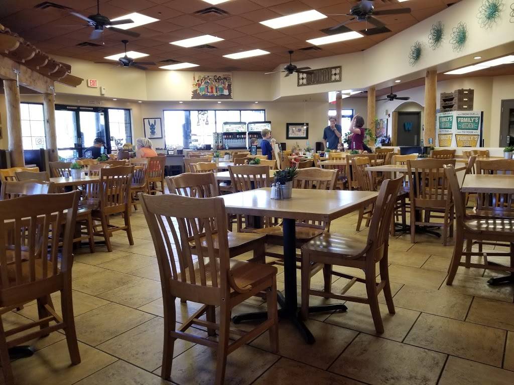 Someburros | restaurant | 3461 W Frye Rd, Chandler, AZ 85226, USA | 4807268226 OR +1 480-726-8226