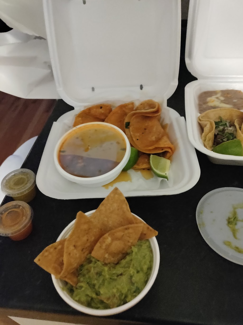 TACO MORO | restaurant | 4640 N Cumberland Ave, Chicago, IL 60656, USA | 7732506170 OR +1 773-250-6170