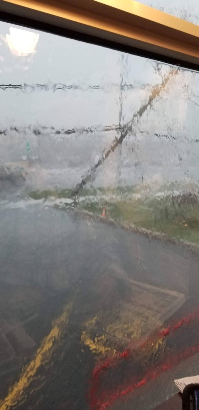 Au Coq | restaurant | 2370 Chemin Gascon, Terrebonne, QC J6X 3A5, Canada | 4509644419 OR +1 450-964-4419