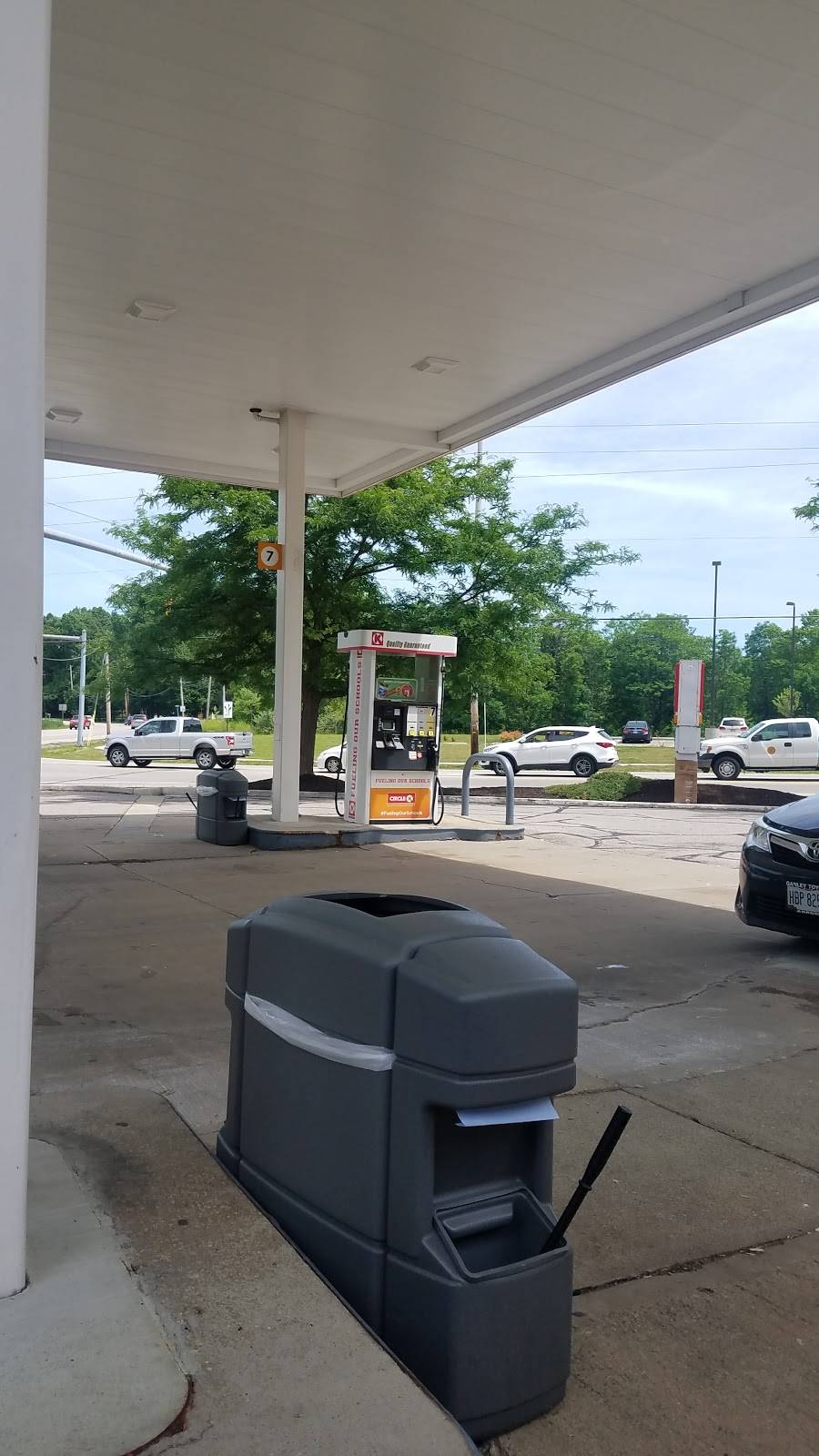 Circle K | meal takeaway | 4936 Fishcreek Rd, Stow, OH 44224, USA | 3306776747 OR +1 330-677-6747