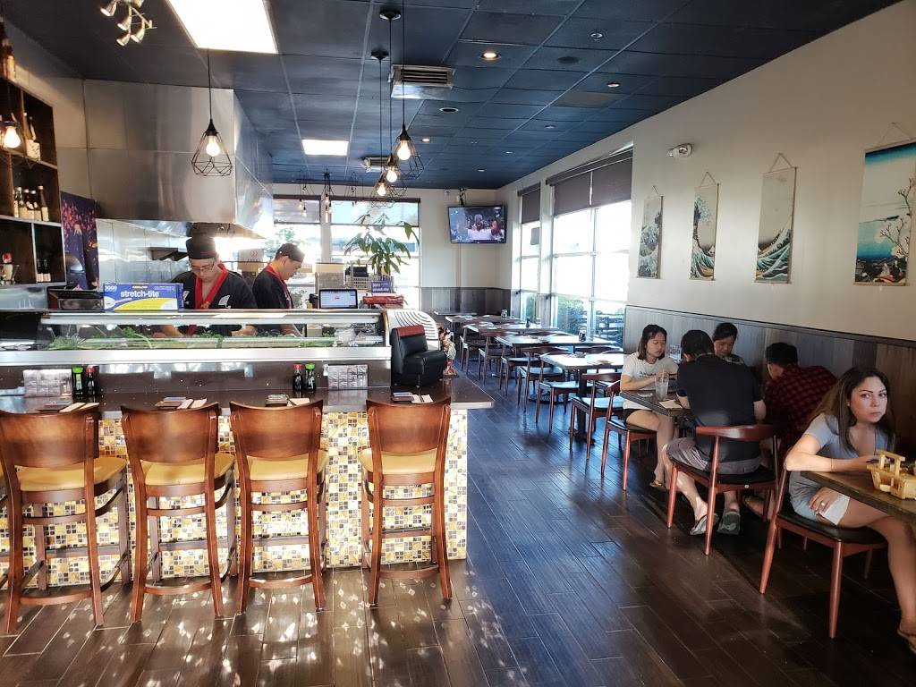 Naked Fish Sushi | restaurant | 14720 Pipeline Ave A, Chino Hills, CA 91709, USA | 9096809005 OR +1 909-680-9005