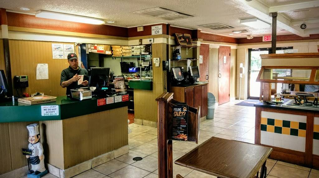 Pizza Hut | meal takeaway | 5731 NW 36th St, Miami, FL 33166, USA | 3058713179 OR +1 305-871-3179