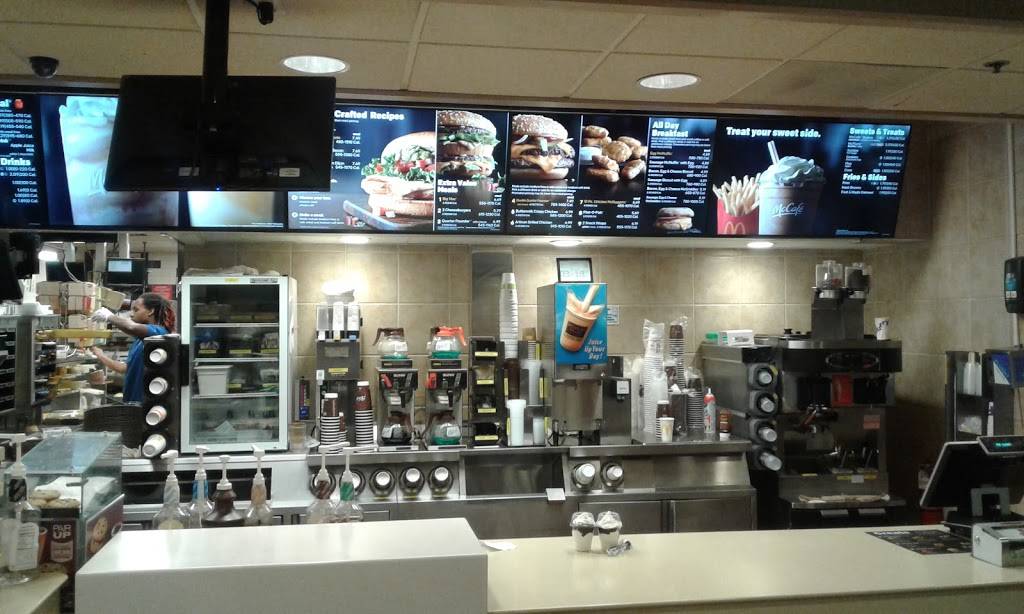 McDonalds | cafe | 3760 William Penn Hwy, Monroeville, PA 15146, USA | 4128560264 OR +1 412-856-0264