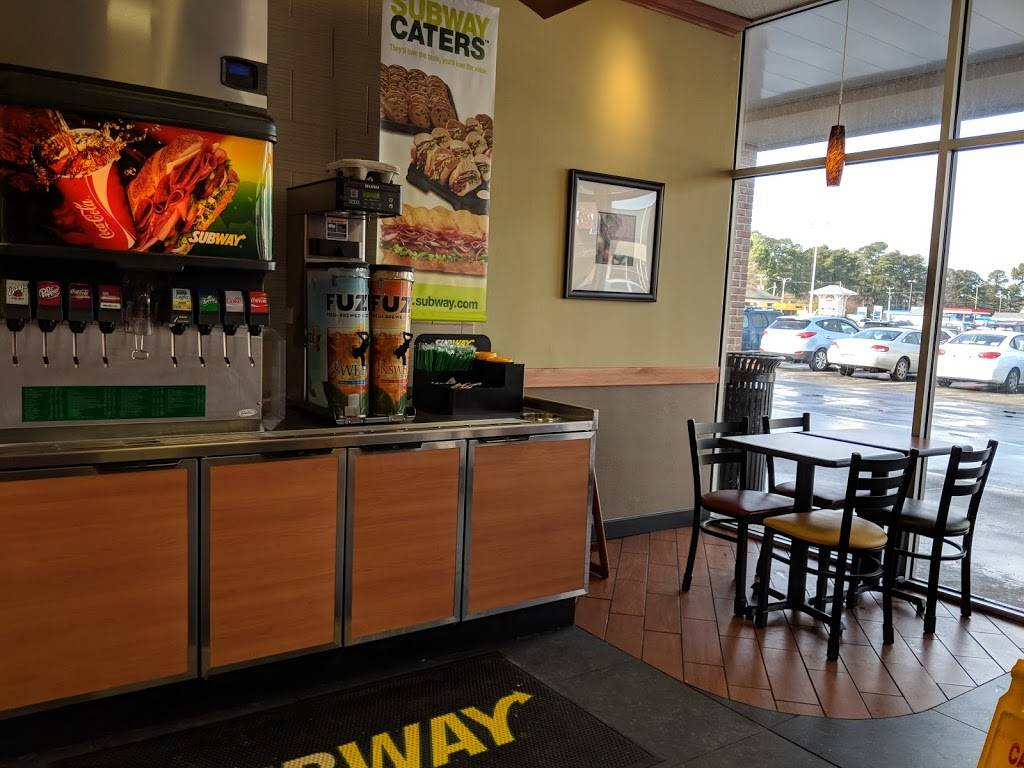Subway Restaurants | restaurant | 237 S Battlefield Blvd, Chesapeake, VA 23322, USA | 7574825636 OR +1 757-482-5636