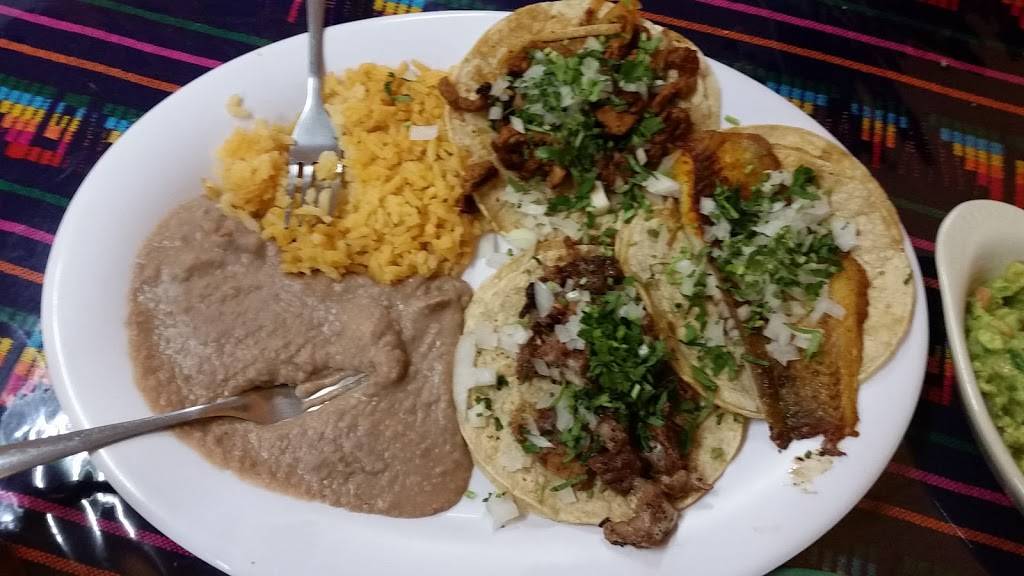 Taqueria Sabor y Sazon | restaurant | 2018 S Blue Island Ave, Chicago, IL 60608, USA | 3122268829 OR +1 312-226-8829