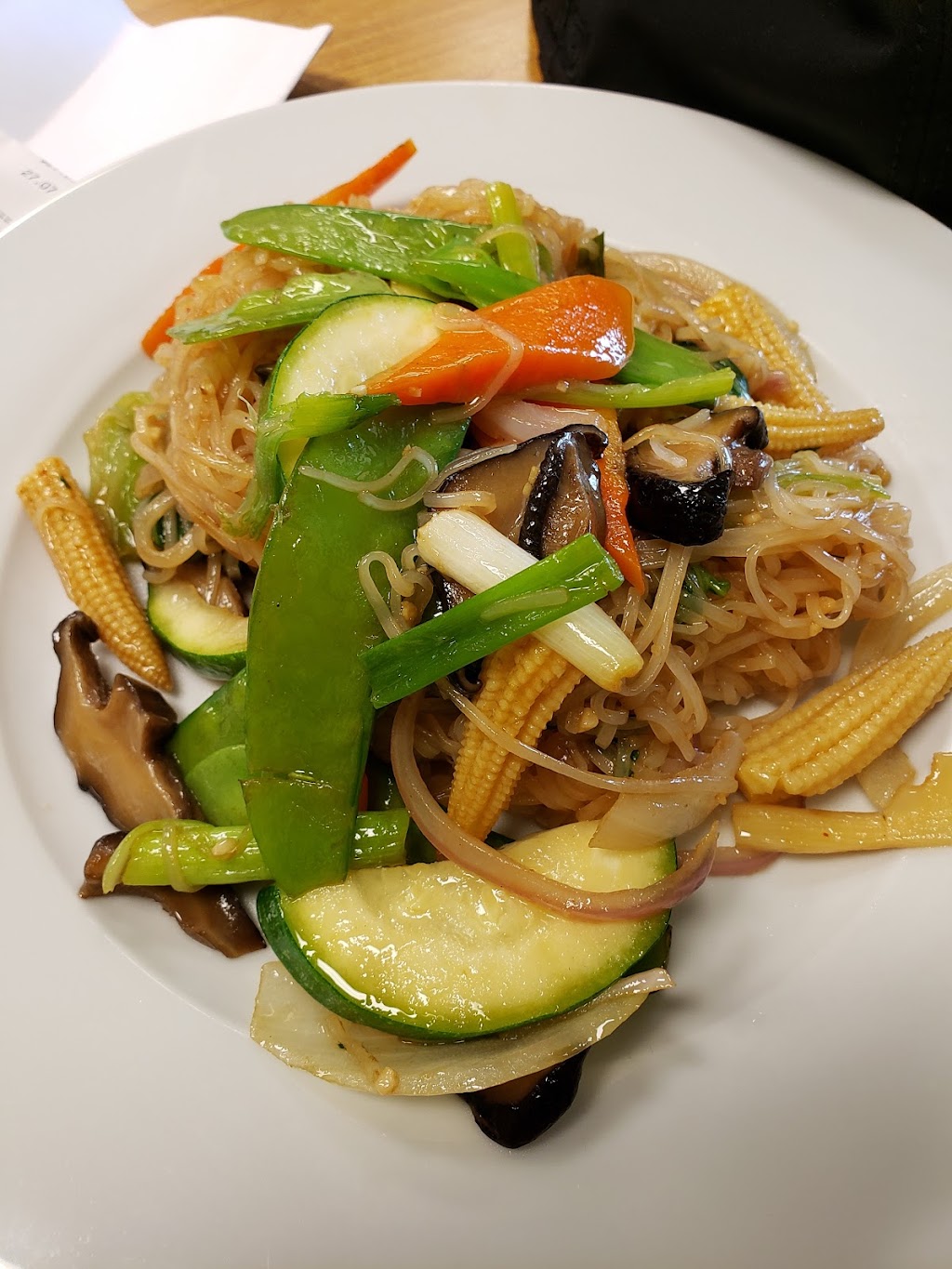 Mian Bistro | restaurant | 6410 Buffalo Gap Rd #D, Abilene, TX 79606, USA | 3256909955 OR +1 325-690-9955