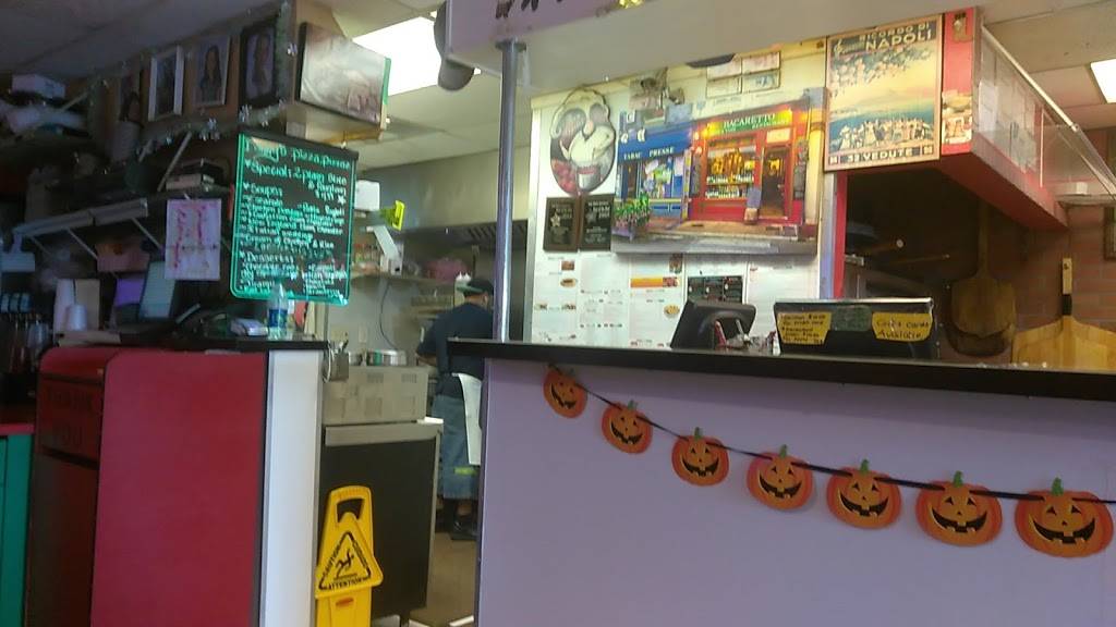 Dannys Pizza Pizzazz | restaurant | 2630 E Chestnut Ave, Vineland, NJ 08361, USA | 8566921737 OR +1 856-692-1737