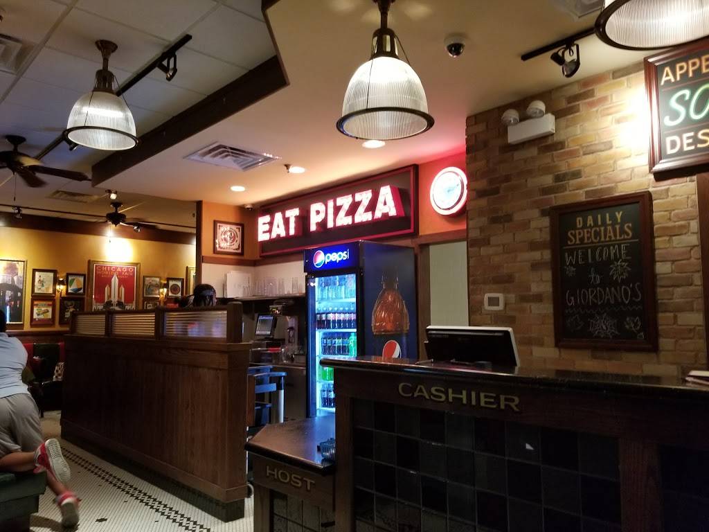 Giordanos | restaurant | 9613 S Western Ave, Chicago, IL 60643, USA | 7732395000 OR +1 773-239-5000