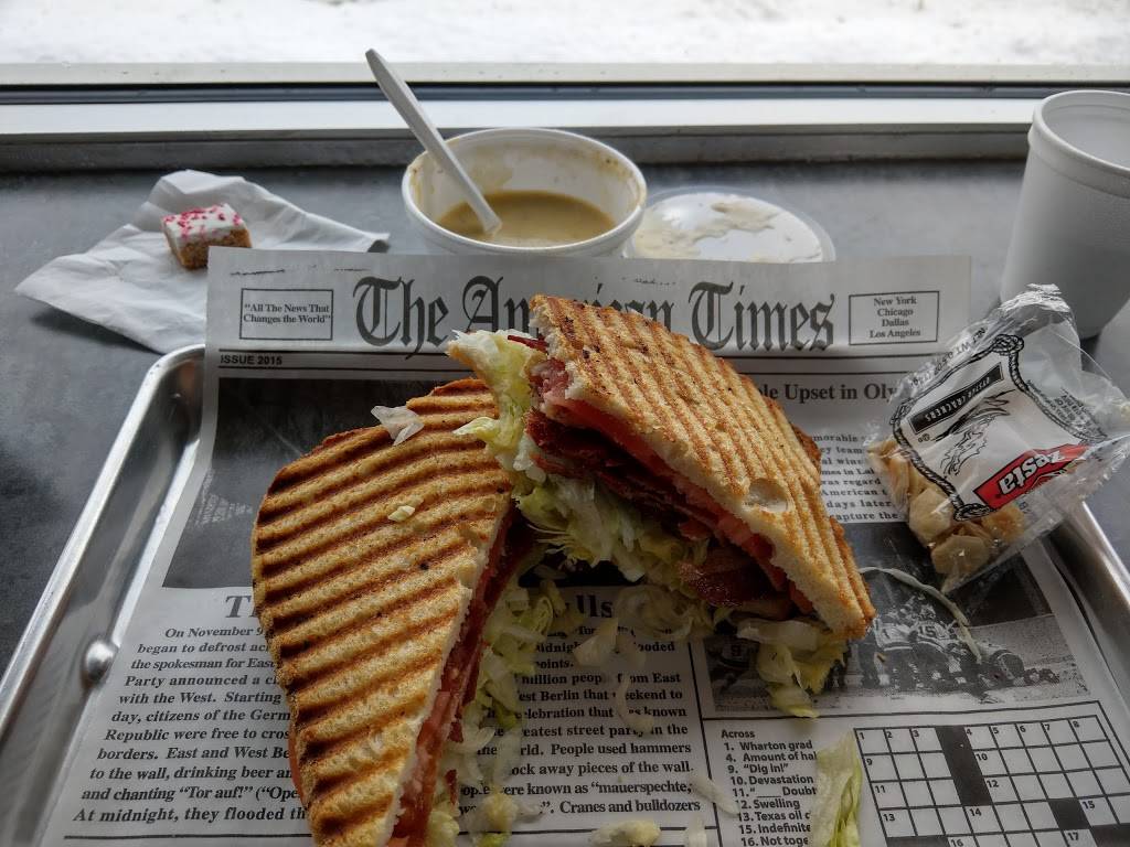 Perricones A Soup & Sandwich Joint | cafe | 14 Grand Ave, Fox Lake, IL 60020, USA | 2242256246 OR +1 224-225-6246