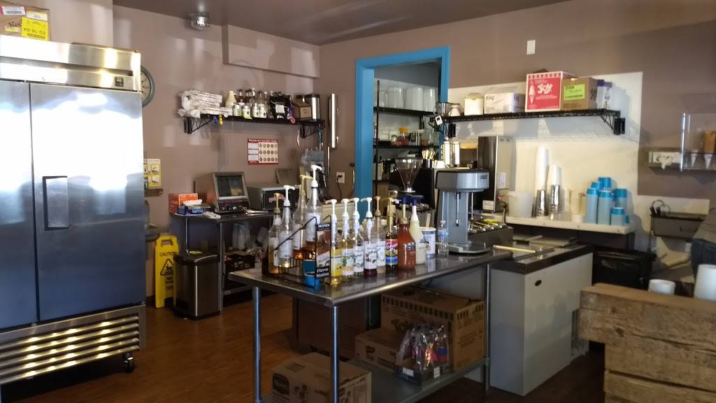 Riverbottom Coffee & Ice Cream Co. | cafe | 301 S Main St, Algonquin, IL 60102, USA | 2246789438 OR +1 224-678-9438