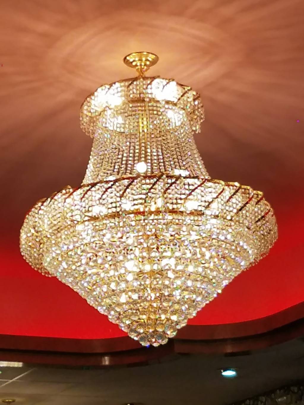 King Buffet | restaurant | 2418 Lincoln Hwy, Clinton, IA 52732, USA | 5632436888 OR +1 563-243-6888