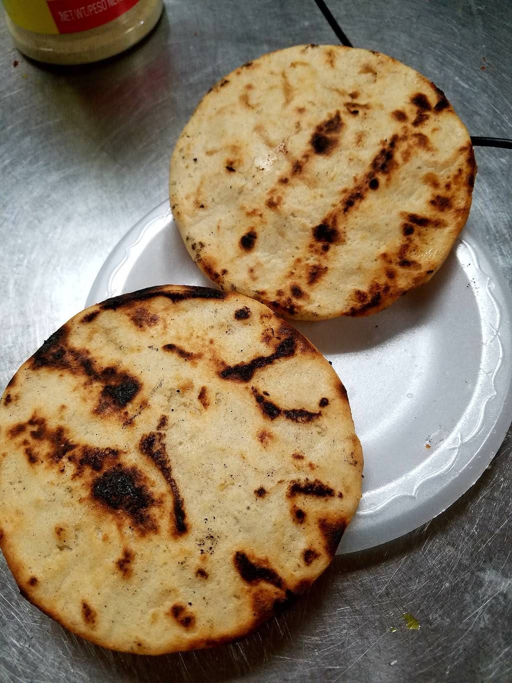 El Buen Gusto Restaurant | restaurant | 8036 New Hampshire Ave, Hyattsville, MD 20783, USA | 3014311134 OR +1 301-431-1134