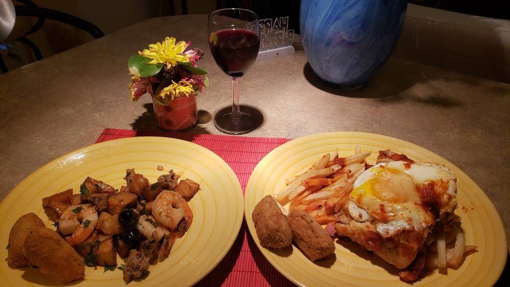 Little Portugal | restaurant | 736 N Main St, Fuquay-Varina, NC 27526, USA | 9195867144 OR +1 919-586-7144