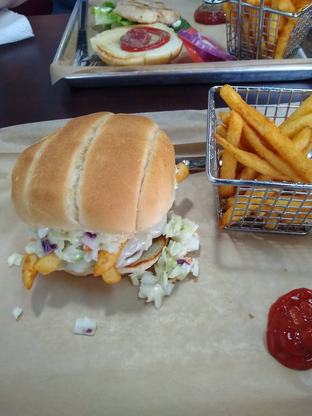 Snowbirds Grille | restaurant | 4167 S Tamiami Trail, Venice, FL 34293, USA | 9414925798 OR +1 941-492-5798