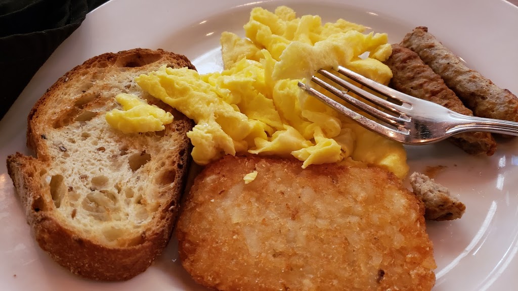 Primos Italian Restaurant & Lounge | restaurant | Hotel, The Grand Doubletree, 1717 N Bayshore Dr, Miami, FL 33132, USA | 3053719055 OR +1 305-371-9055