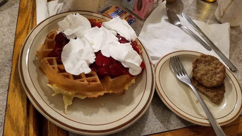 Fort Colony Family Diner Inc | restaurant | 5102 Avenue O, Fort Madison, IA 52627, USA | 3193725759 OR +1 319-372-5759