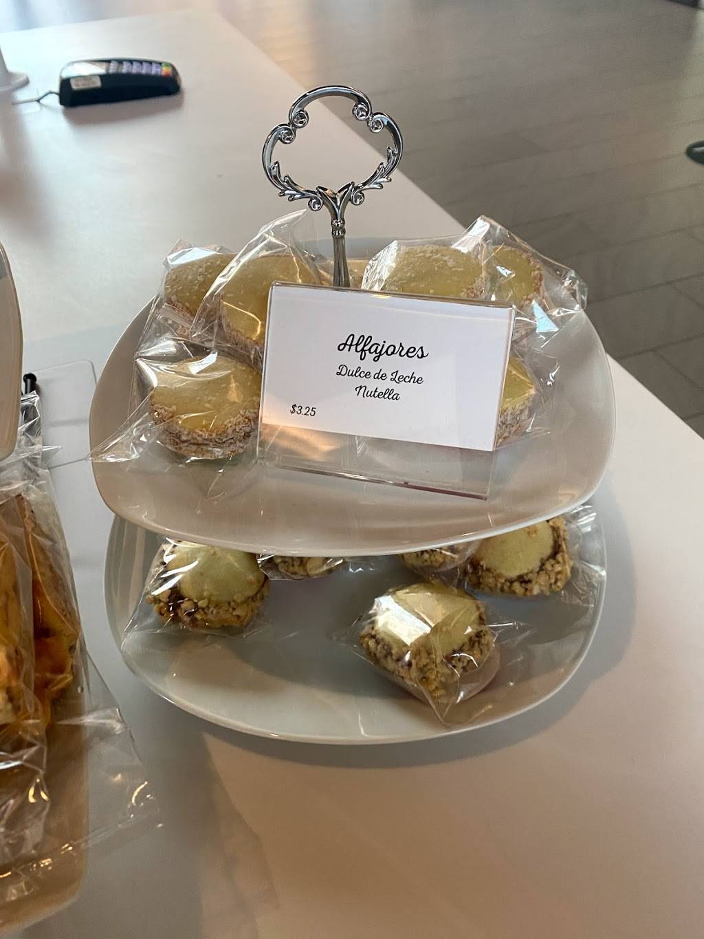 Woops! Macarons (Ontario Mills) | bakery | 1 Mills Cir, Ontario, CA 91764, USA | 9092808225 OR +1 909-280-8225