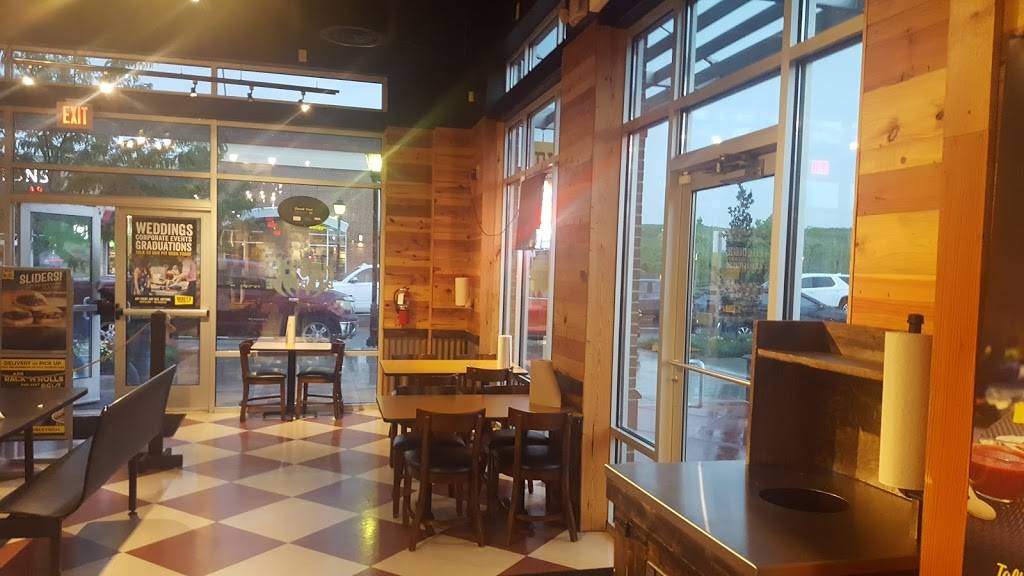 Dickeys Barbecue Pit | restaurant | 6451 Old Beulah St, Alexandria, VA 22315, USA | 8554908227 OR +1 855-490-8227