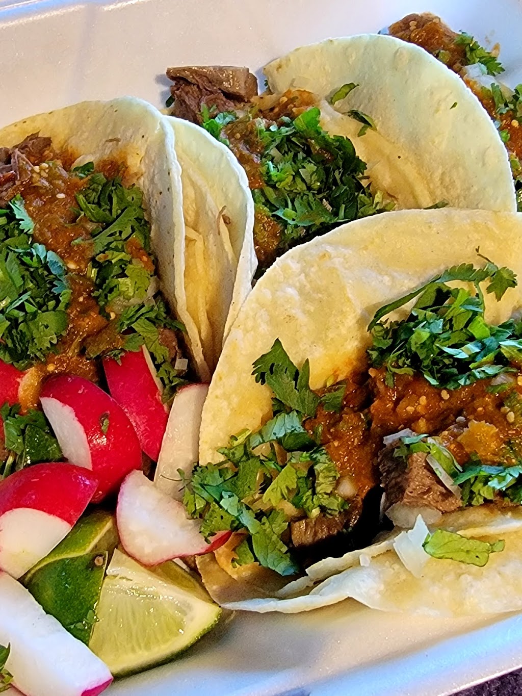 Taqueria La Barca | restaurant | 5201 Carlson Park Dr # 4, Arcata, CA 95521, USA | 7078226669 OR +1 707-822-6669