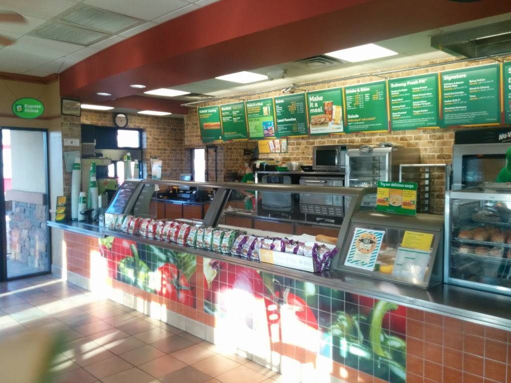 Subway | restaurant | 2200 N Arizona Ave #7, Chandler, AZ 85225, USA | 4809637177 OR +1 480-963-7177