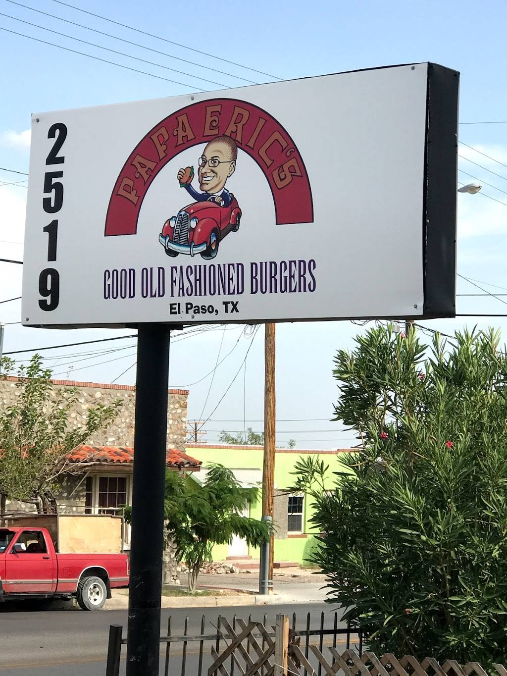 Papa Burgers | restaurant | 2519 N Piedras St, El Paso, TX 79930, USA | 9155657272 OR +1 915-565-7272