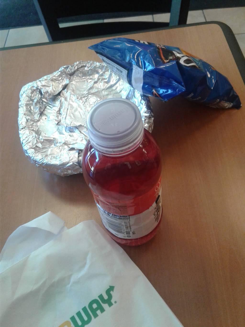 Subway | restaurant | 4238-4244 Washington St, Roslindale, MA 02131, USA | 6173235002 OR +1 617-323-5002