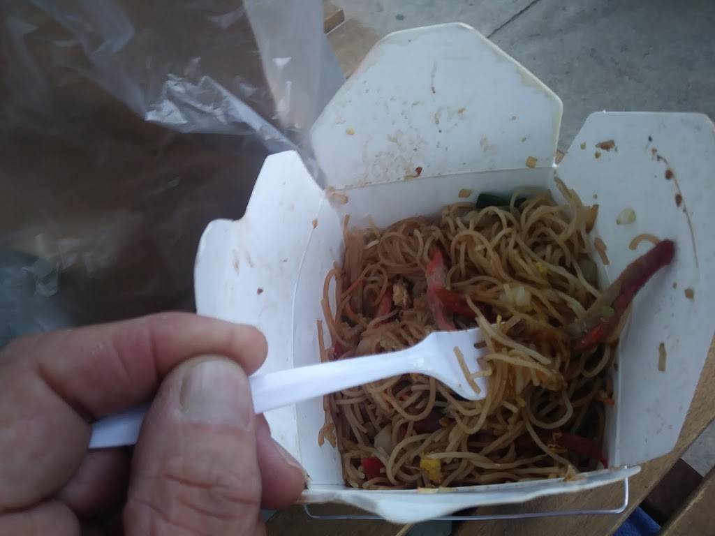 The Mermaid Inn | restaurant | 7673 Germantown Ave, Philadelphia, PA 19118, USA | 2152479797 OR +1 215-247-9797