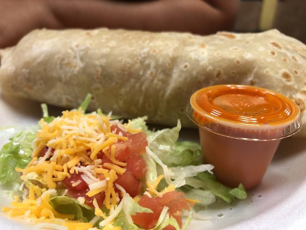 Salsitas | restaurant | 35 N Country Club Dr, Mesa, AZ 85201, USA | 6024353739 OR +1 602-435-3739