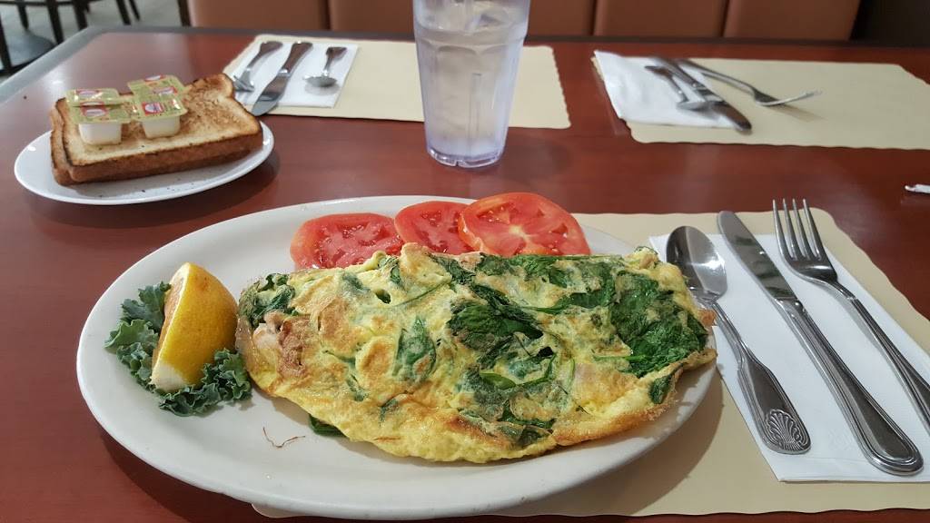 Gourmet Deli House | restaurant | 7117 Lake Worth Rd, Lake Worth, FL 33467, USA | 5619651605 OR +1 561-965-1605