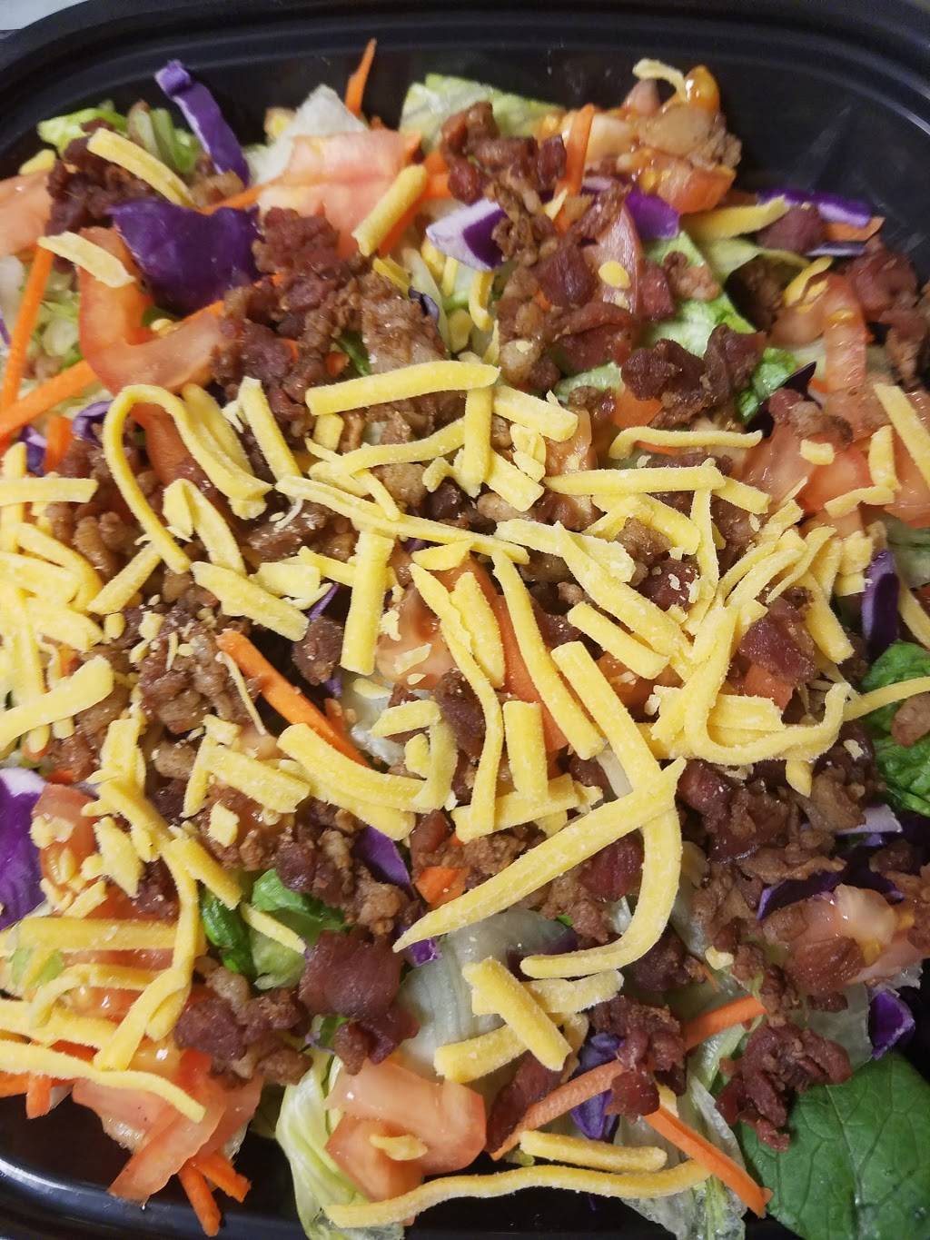 Dairy Queen Grill & Chill | restaurant | 416 N Main St, Middlebury, IN 46540, USA | 5748255222 OR +1 574-825-5222