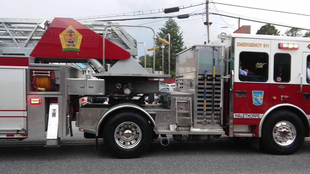 Sorrento Of Arbutus Restaurant | restaurant | 5401 East Dr, Halethorpe, MD 21227, USA | 4102426474 OR +1 410-242-6474