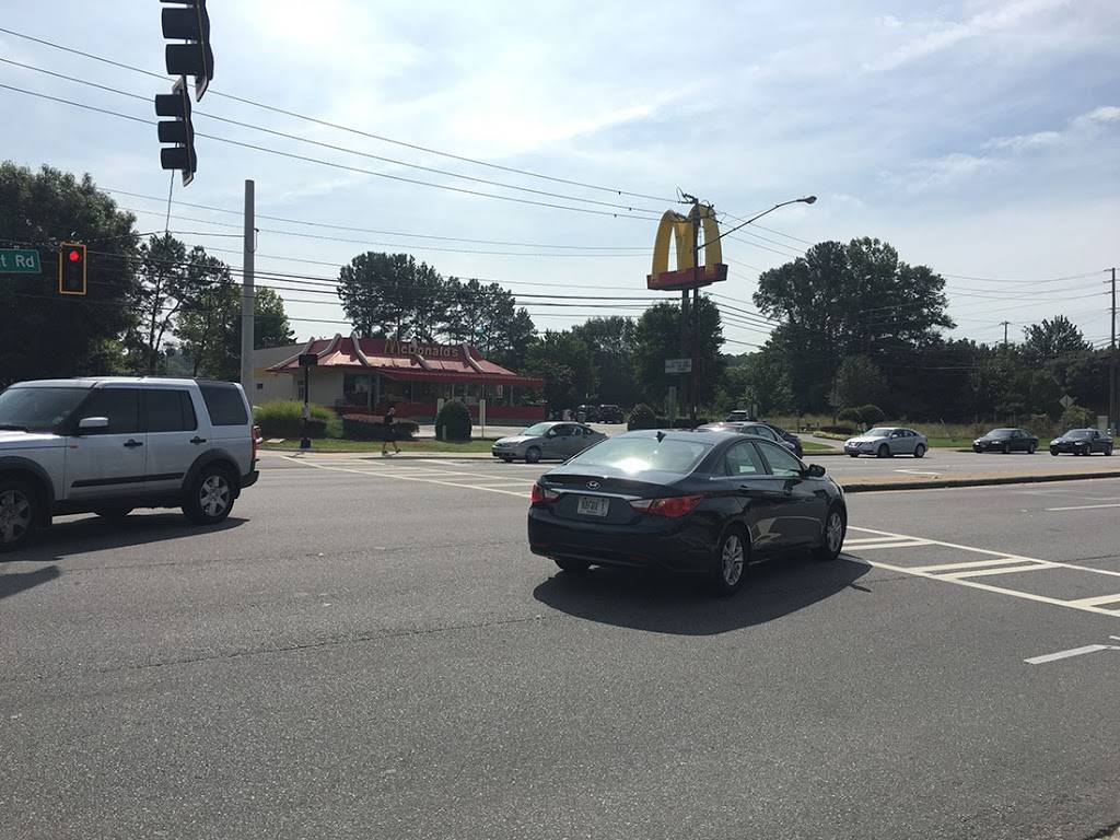 BP | restaurant | 2898 Clairmont Rd, Atlanta, GA 30329, USA | 4046337765 OR +1 404-633-7765