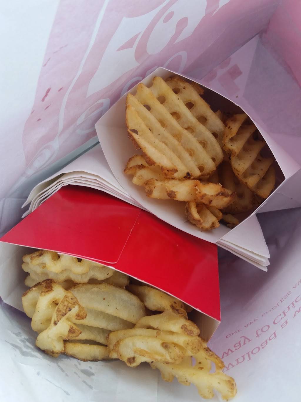 Chick-fil-A | restaurant | 4573 14th St W, Bradenton, FL 34207, USA | 9417277313 OR +1 941-727-7313