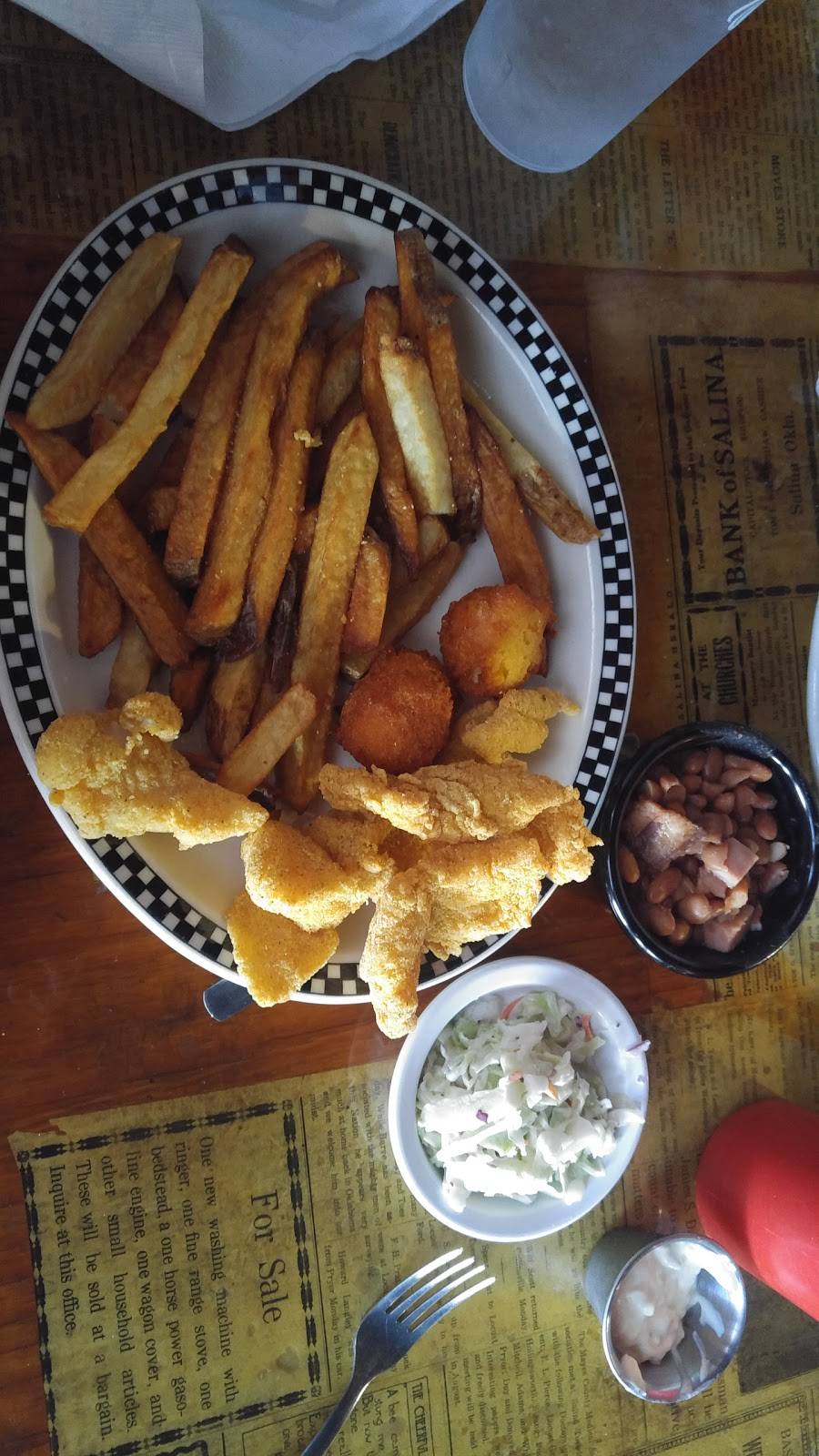 The Red Rooster Cafe | restaurant | E Ferry St, Salina, OK 74365, USA | 9184342769 OR +1 918-434-2769