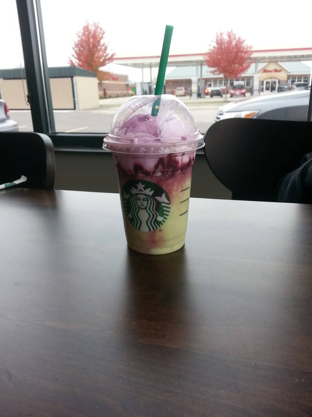 Starbucks | cafe | 1071 E Johnson St #1, Fond du Lac, WI 54935, USA | 9205796684 OR +1 920-579-6684