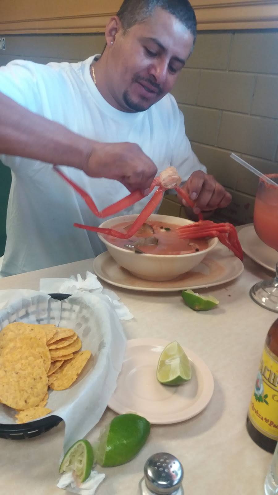 Güeros Juice Sons | meal takeaway | 4219 W 3500 S, West Valley City, UT 84120, USA | 8019827488 OR +1 801-982-7488