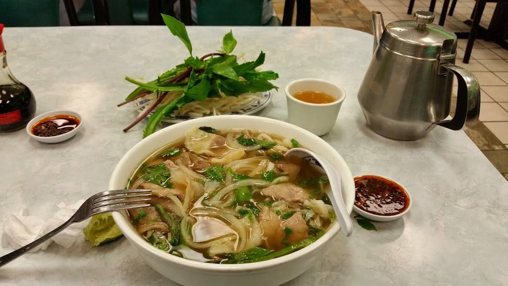 Phở Hà Vietnamese Restaurant | restaurant | 951 McLaughlin Ave, San Jose, CA 95122, USA | 4082800381 OR +1 408-280-0381