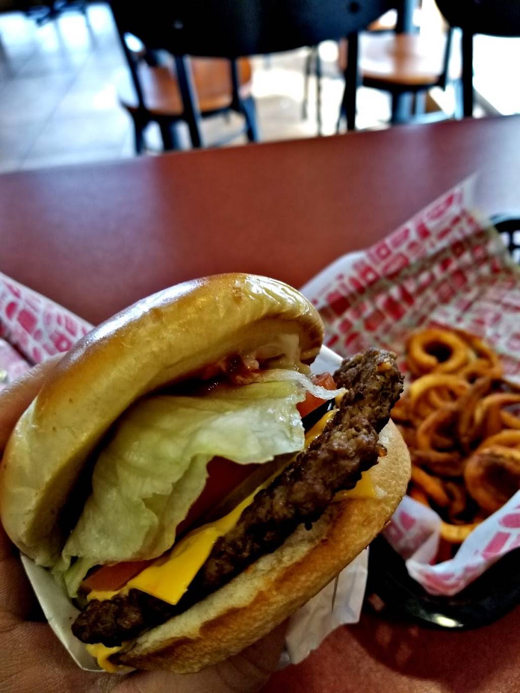 Jack in the Box | restaurant | 2130 N Post Rd, Indianapolis, IN 46219, USA | 3178978043 OR +1 317-897-8043