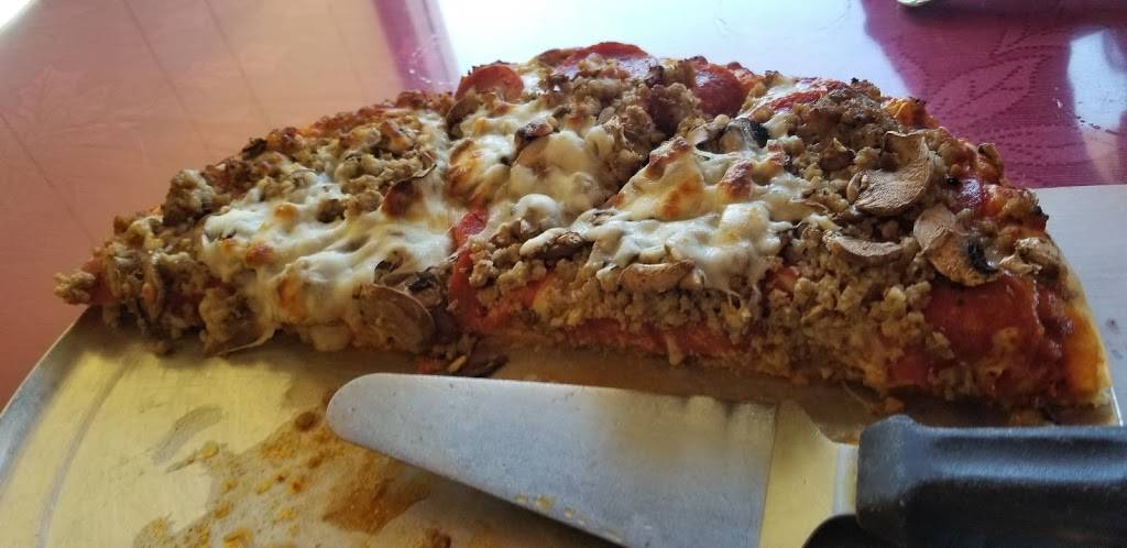 Domenicks Pizza House | restaurant | 28360 S Western Ave, Rancho Palos Verdes, CA 90275, USA | 3108310881 OR +1 310-831-0881