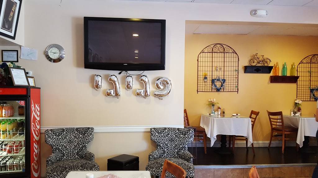 Panini Cafe | meal takeaway | 2521 S Fort Apache Rd #100, Las Vegas, NV 89117, USA | 7025586555 OR +1 702-558-6555