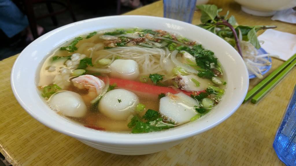Four Seasons Pho | restaurant | 1045 Monroe St, Santa Clara, CA 95050, USA | 4085579923 OR +1 408-557-9923
