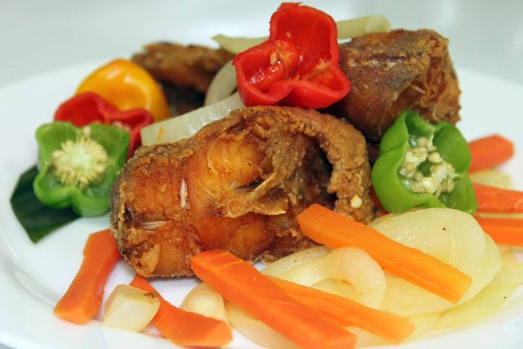 Living well | restaurant | 1754 Weston Rd, York, ON M9N 1V8, Canada | 4166307100 OR +1 416-630-7100