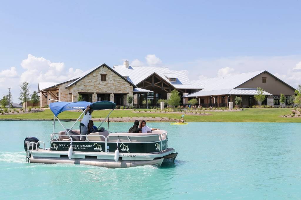 The Boardwalk at Towne Lake | shopping mall | 9945 Barker Cypress Rd, Cypress, TX 77433, USA | 7136900000 OR +1 713-690-0000