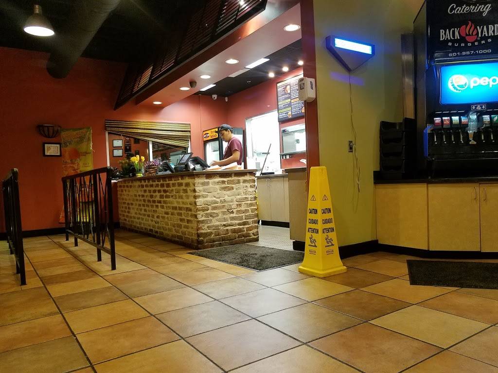 Back Yard Burgers | restaurant | 6230 Old Canton Rd, Jackson, MS 39211, USA | 6019573790 OR +1 601-957-3790